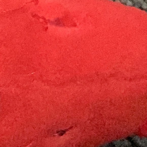 Red Plush Keychain - Picture 9 of 9